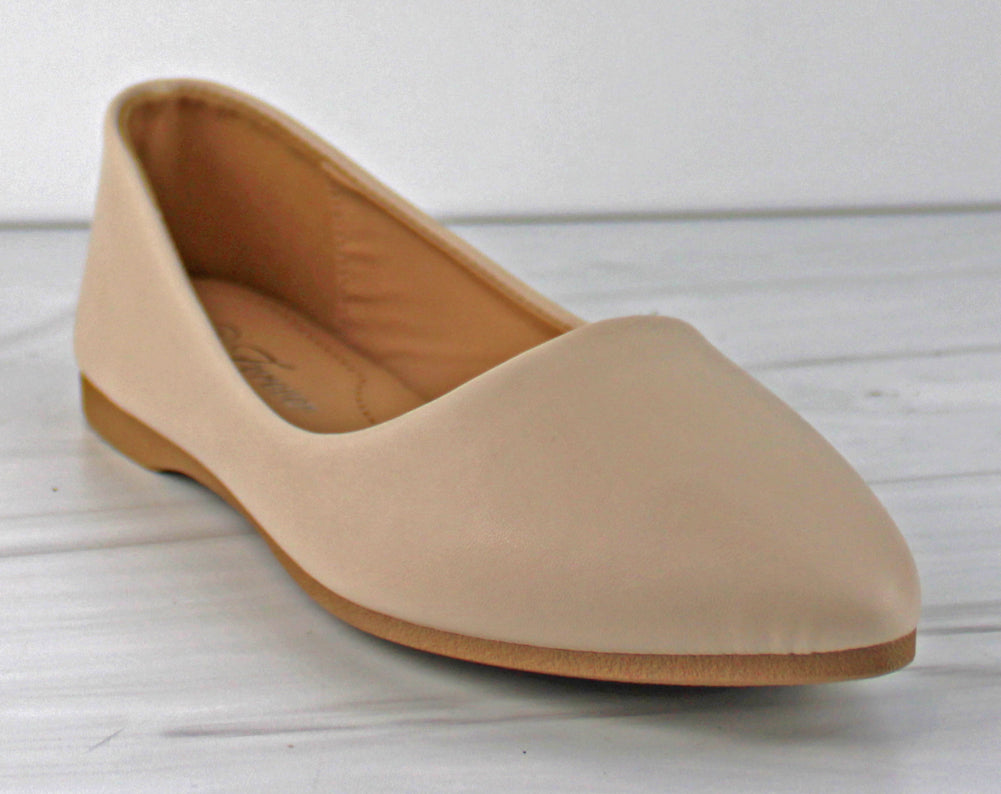 Alicia 32 Women&#39;s Pointed Toe Comfort Ballet Flats