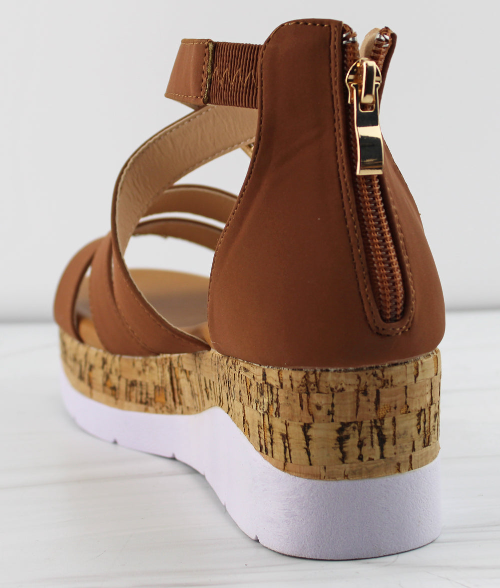 Class 20 Women&#39;s Double Band Buckle Embellished Platform Sandals