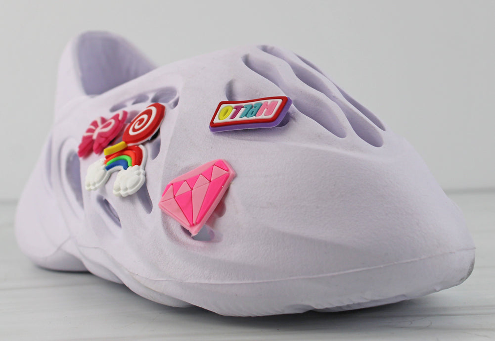 Hayden Y Little Girls Foam Runner Cut Out Sneakers