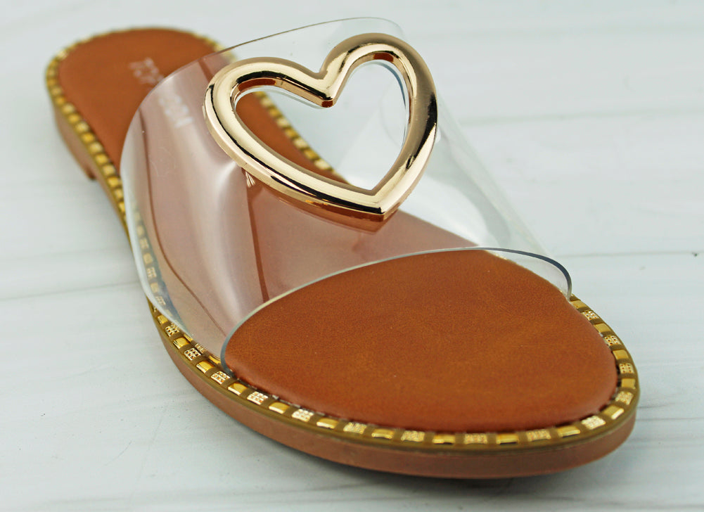 Teresa 13 Women&#39;s Wide Strap w. Heart Cut Out Flat Sandals