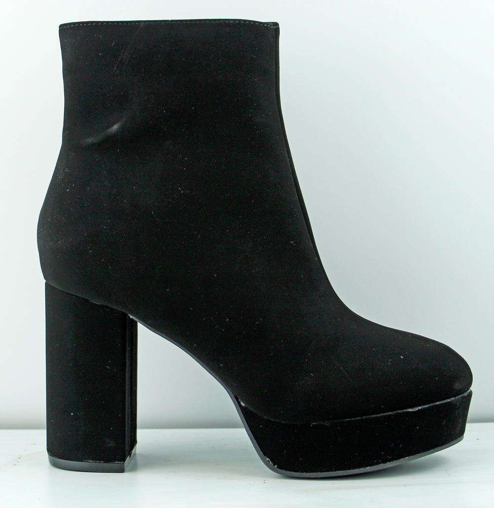 Wick 1 Women&#39;s Suede Chunky Platform Ankle Booties