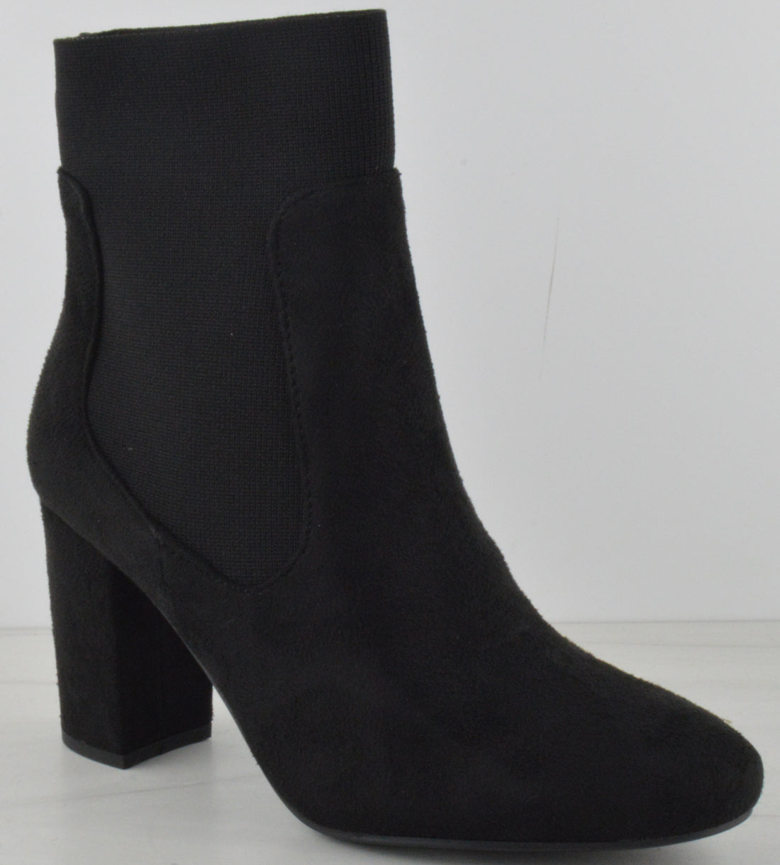 Carris 55 Women&#39;s Block Heel Ankle Boots