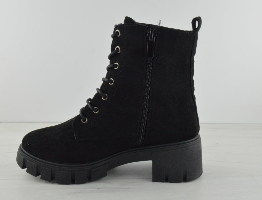 Maddie 22 Womens Lace-Up Combat Boots