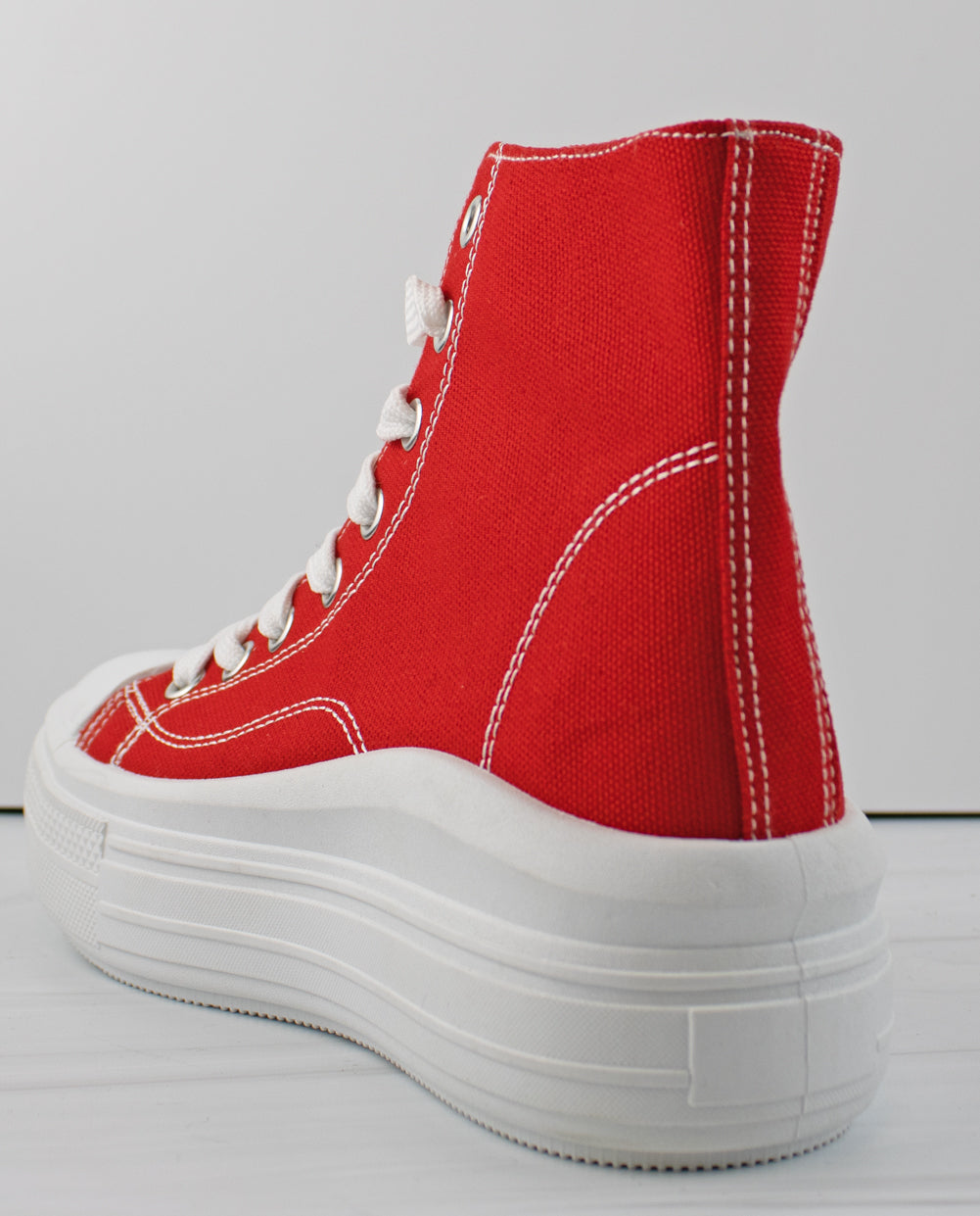 Ellis 7 Women&#39;s High Top Lace Up Canvas Sneakers