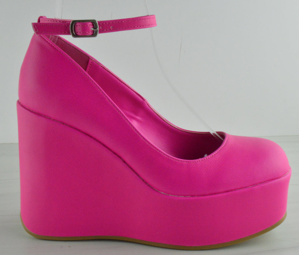 Nala 01 Ankle Strap Pump Wedge