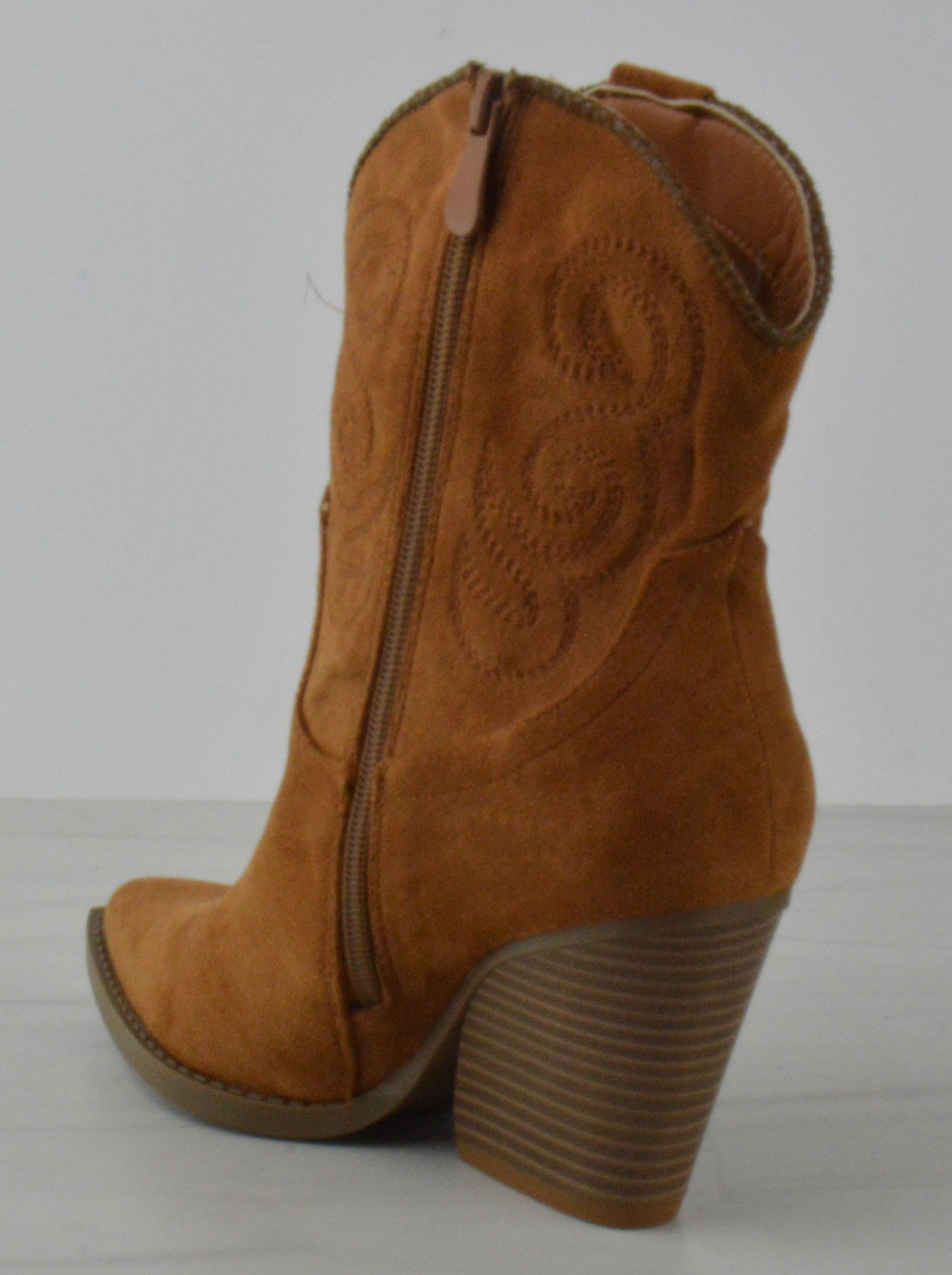 Rodeo Women&#39;s Suede Western Fashion Cowboy Booties