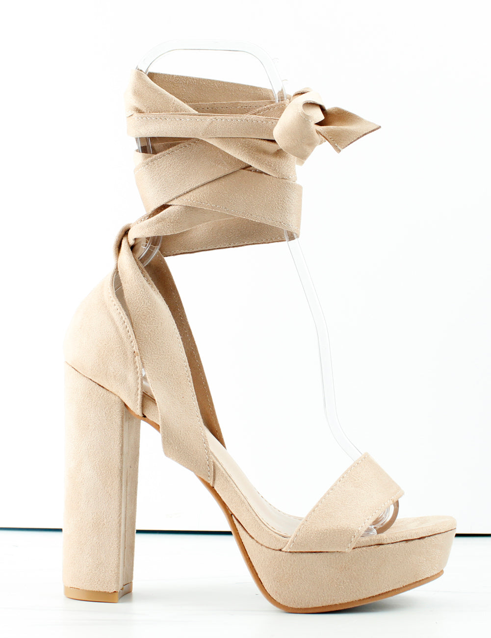 Lace up cheap sandals block heel