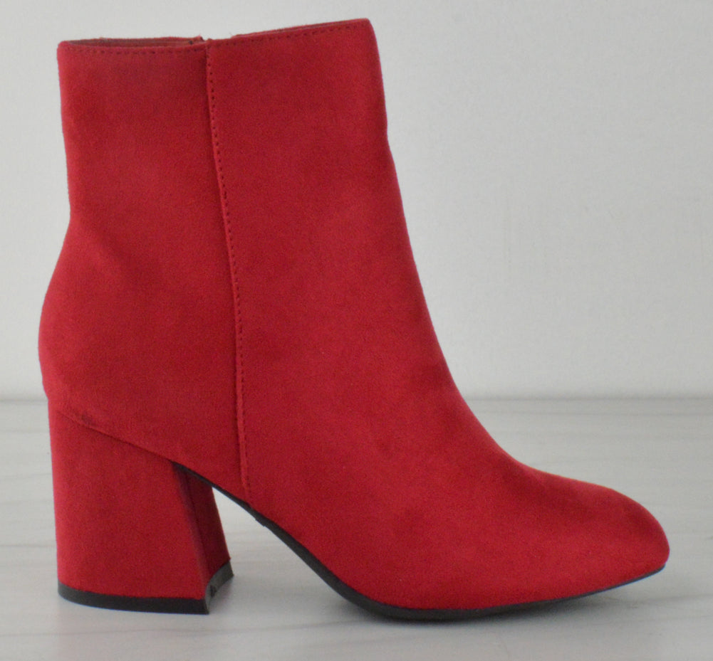 Red best sale flat booties